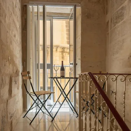 1br Townhouse Escape Dom wakacyjny