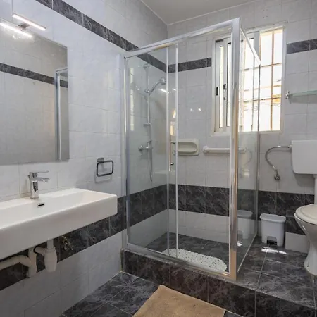 1br Townhouse Escape By Buena Vista Holiday home