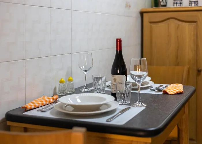 1br Townhouse Escape